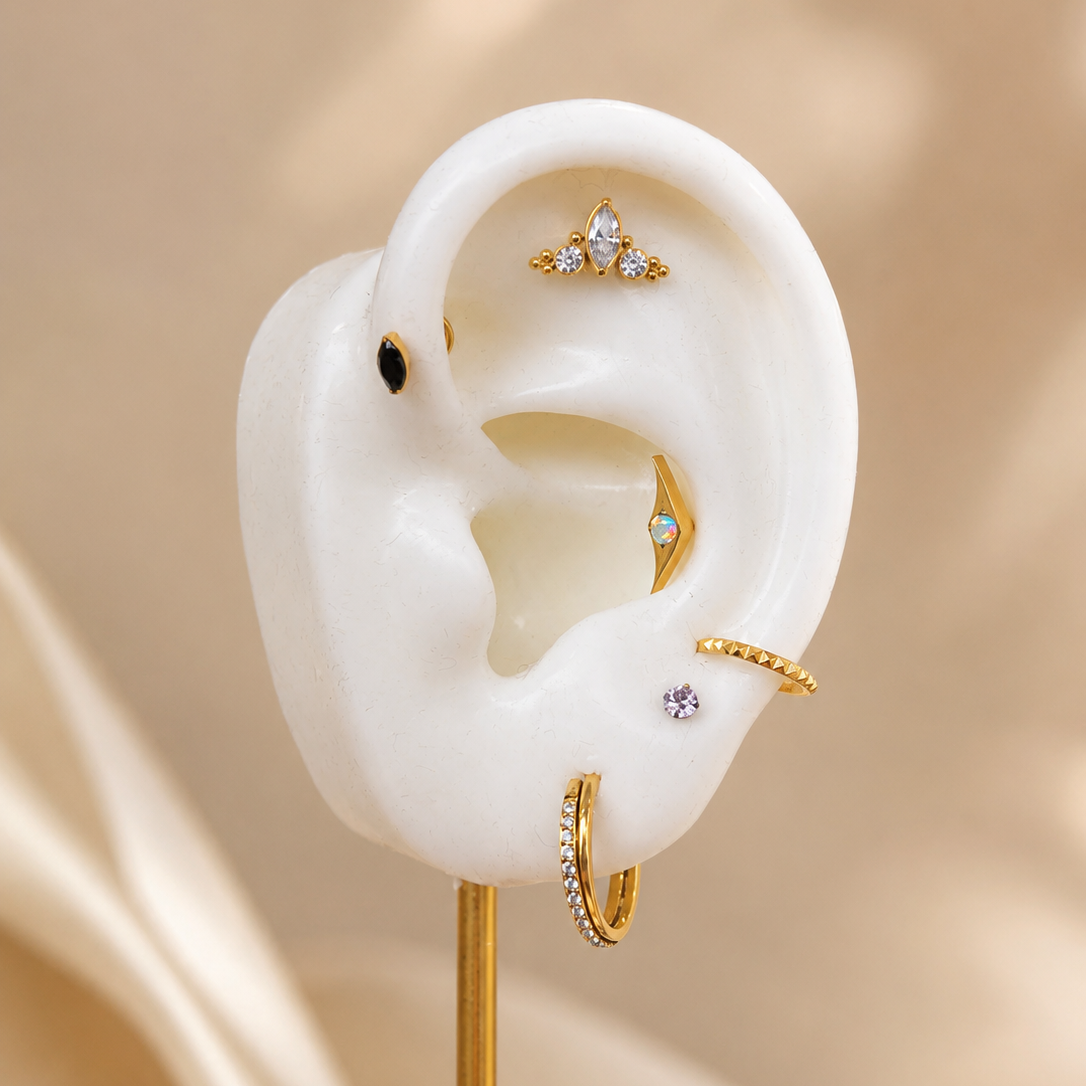 Maren - Labret Filetage Interne - Finition Or - 1.2*8mm - Zircon Noir