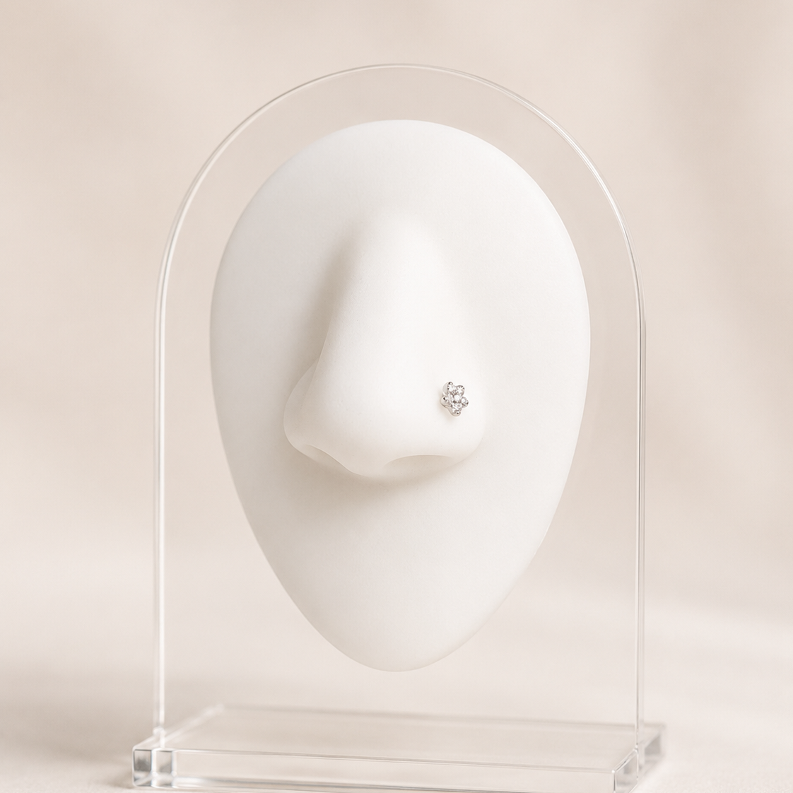 Marguerite - Nez Stud - Finition Argent - 0.8*6*5 mm - Zircon Blanc