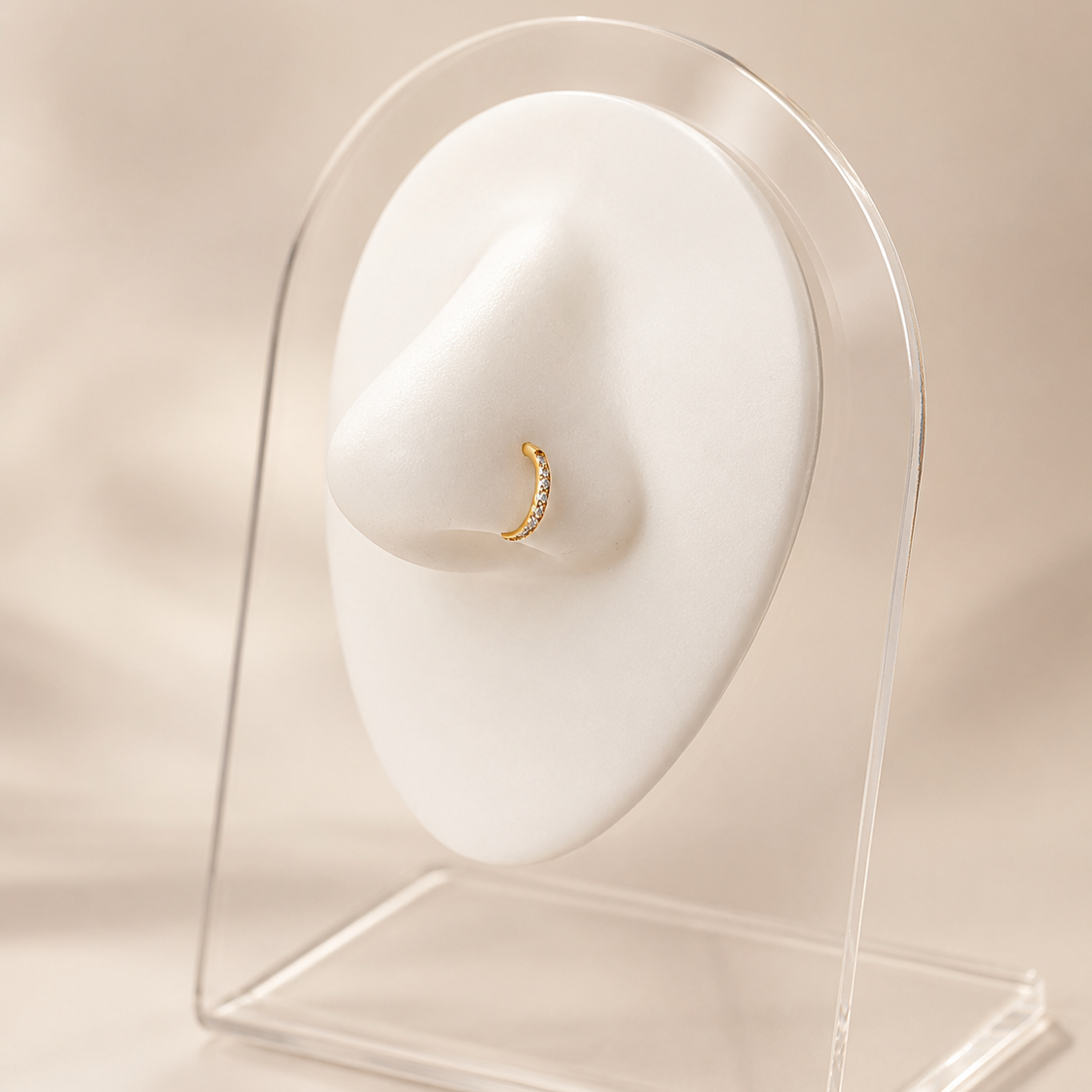 Sylvia - Anneau Nez Clicker Titane F136 - Finition Or- Zircon blanc  0.8*6 mm