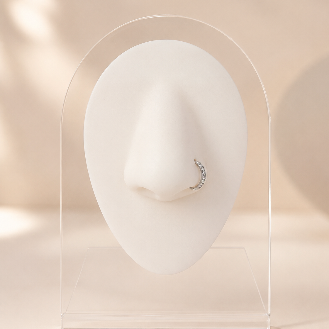 Sylvia - Anneau Nez Clicker Titane F136 - Finition Argent - Zircon blanc  0.8*7mm