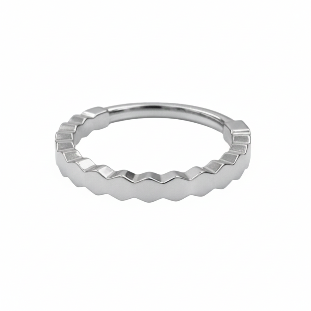 Calista - Titanium Clicker Ring F136 - Gold Finish - 1.2*8mm