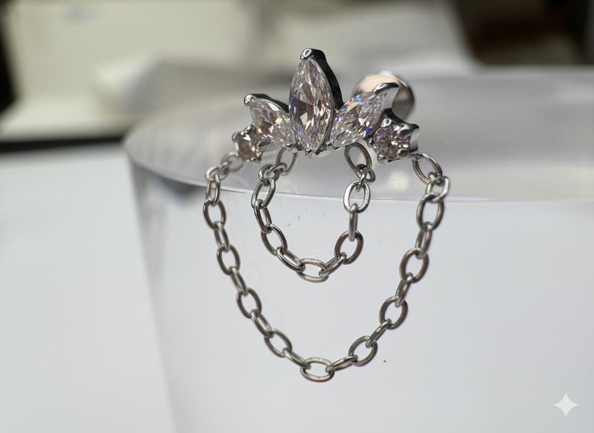 Lucie - Labret Filetage Interne - Finition Argent - Zircon Blanc M0.9(16G)